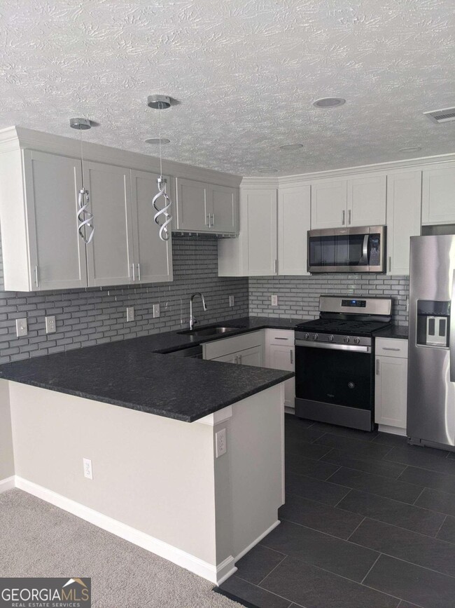 Building Photo - 2385 Keenland Ct
