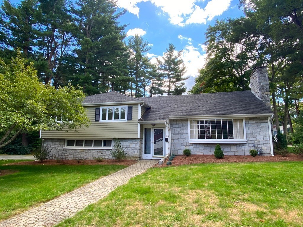 Primary Photo - 14 Doncaster Cir