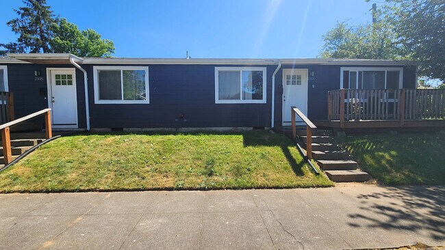 Building Photo - 2508 NE Sumner St