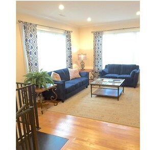 Building Photo - 64-66 Litchfield St