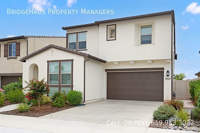 Building Photo - Built in 2021- Spacious 5 Bedroom, 3.5 Bat...