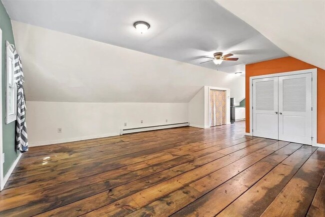 Building Photo - 49 Dunham Ave