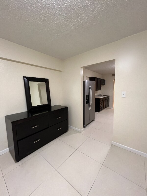 Foto del edificio - 2715 Cherry Rd