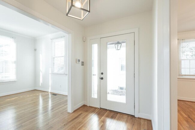 Foto del edificio - 3120 Grove Ave