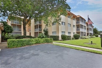 Building Photo - 1100 Gulf Shore Blvd N
