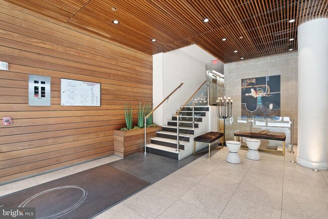 Building Photo - 1311 13th St NW