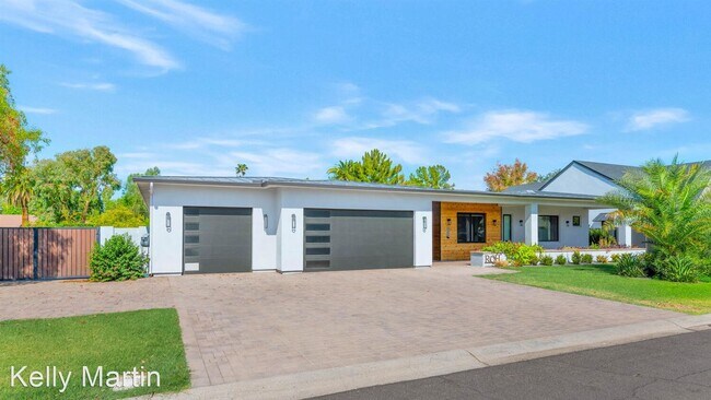 Foto del edificio - 4 br, 4.5 bath House - 4156 N 33rd Place