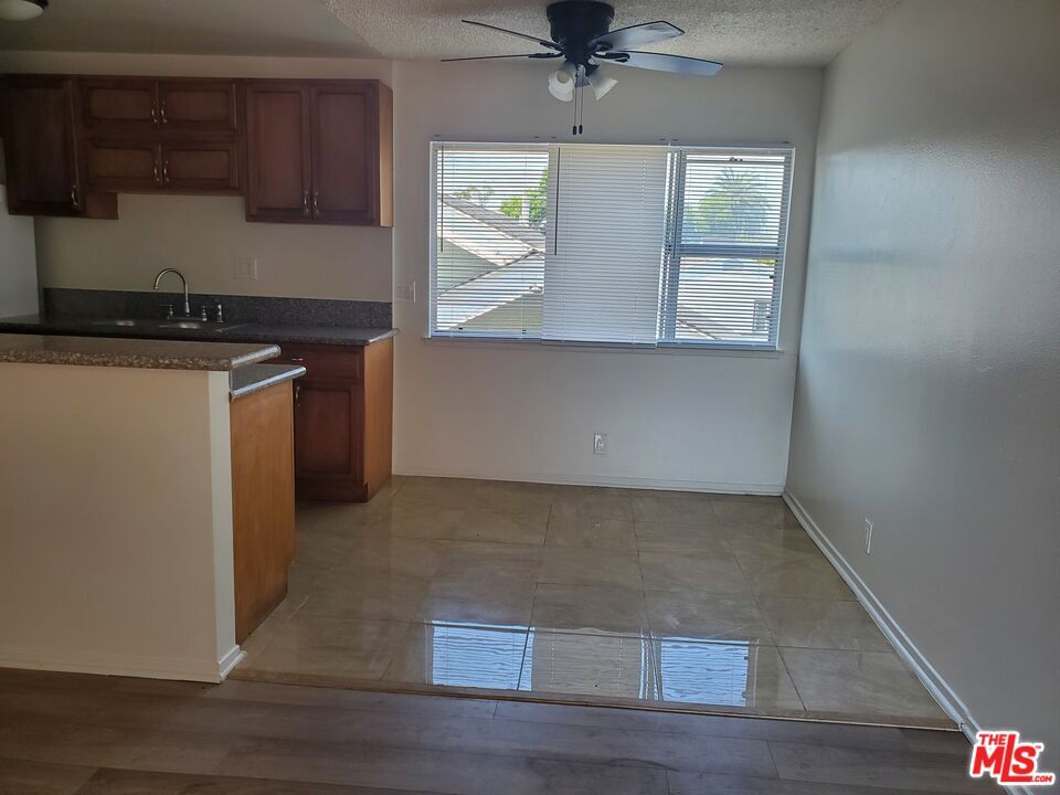 Foto principal - 1819 S Gramercy Pl
