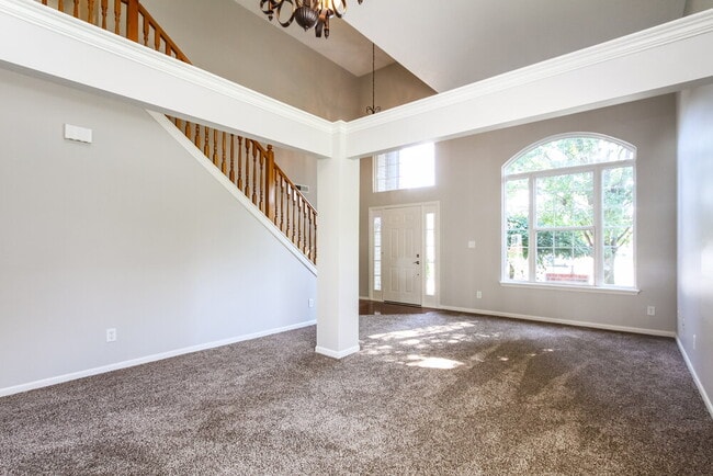 Building Photo - 12652 Rocky Mountain Ct