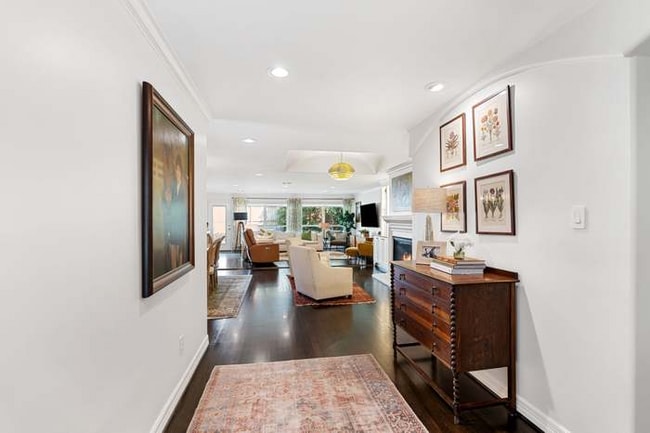 Foto del edificio - 4214 Whitman St