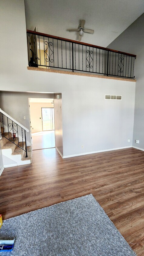 Foto principal - 9721 W 83rd Ter