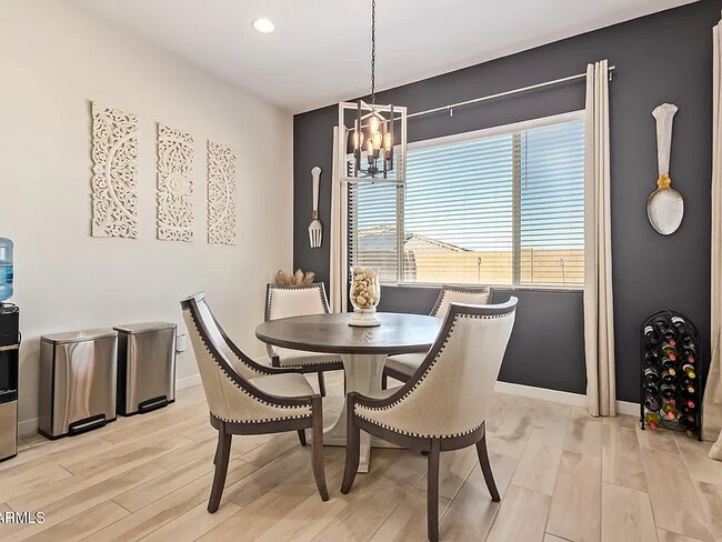 Foto del edificio - 3912 W Summerside Rd