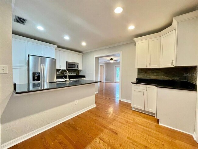 Foto del edificio - 3605 S Sterling Ave