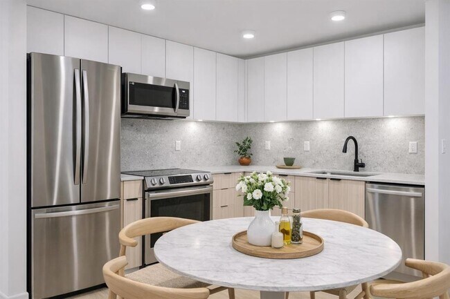 Photo du bâtiment - 20769-20769 Fraser Hwy