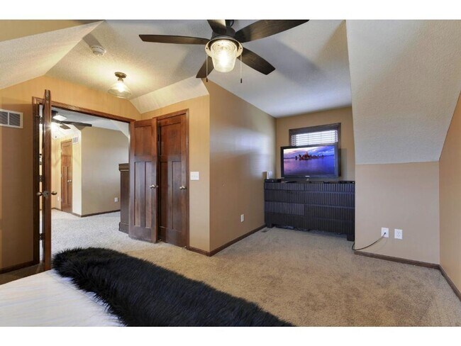 Foto del edificio - Woodbury, Stylish & Spacious Home Near Sho...