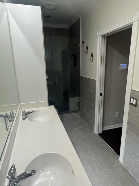 Baño principal - 3518 Zanzibar Way