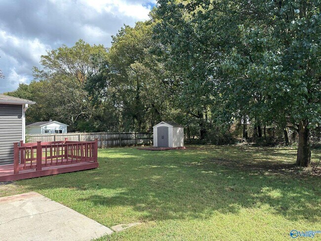 Foto del edificio - 212 Green Springs Ln