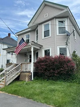 Building Photo - 293 Grove St