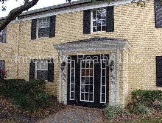 Primary Photo - 282 Lewfield Cir