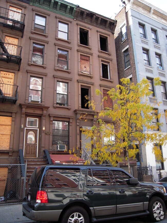 Building Photo - 168 W 123 St