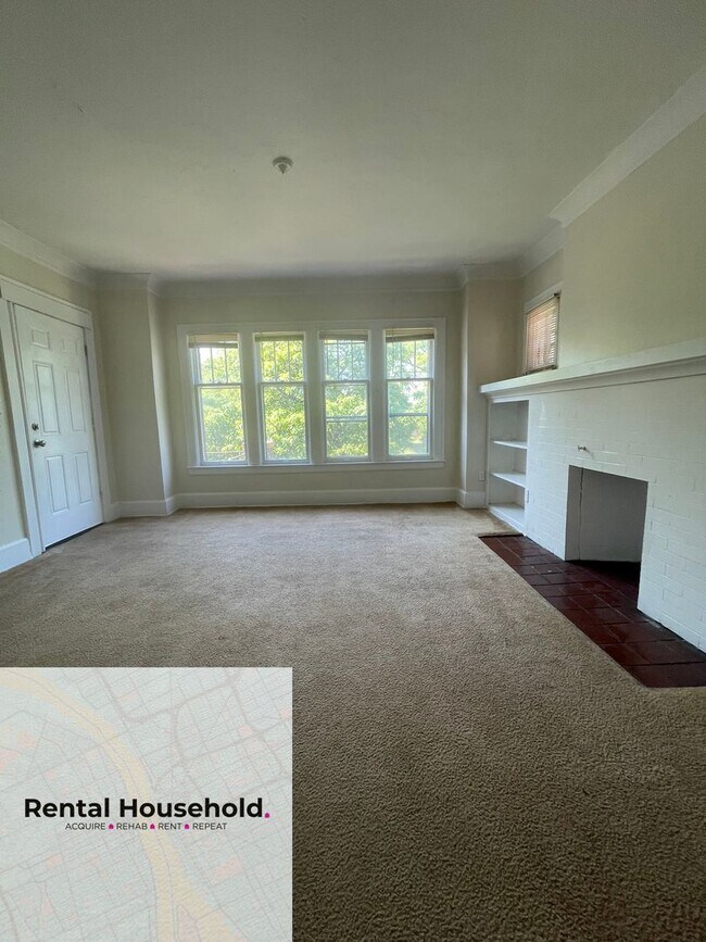 Foto del edificio - 5065-5067 Linsdale St.