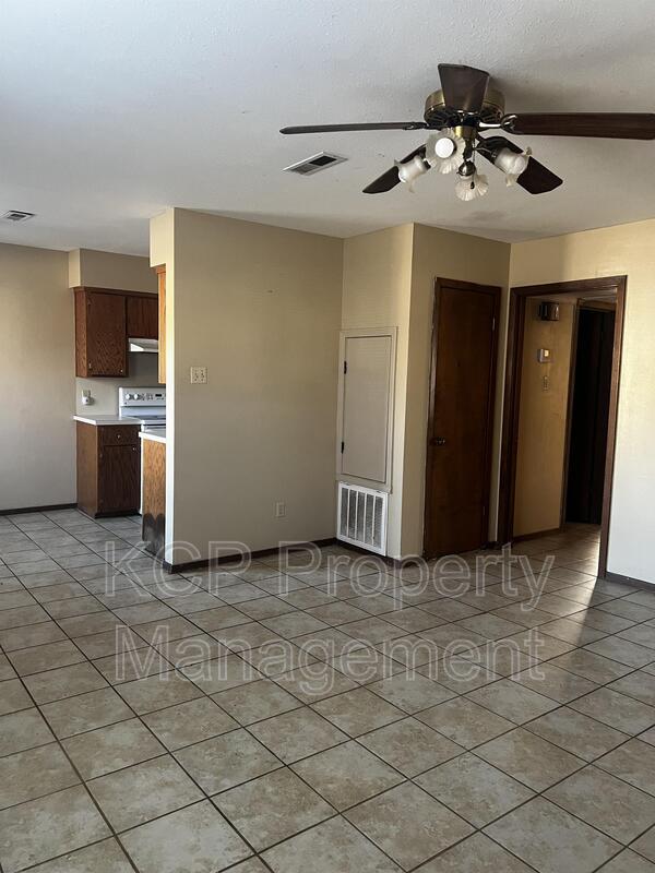 2416 S Q St, Fort Smith, AR 72901 Condo for Rent in Fort Smith, AR