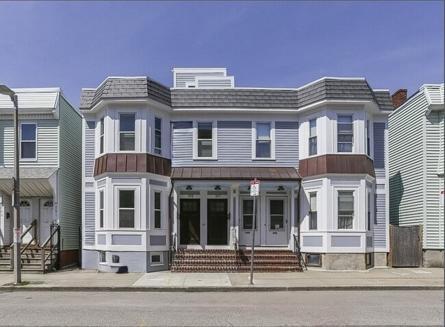Building Photo - 199 N St