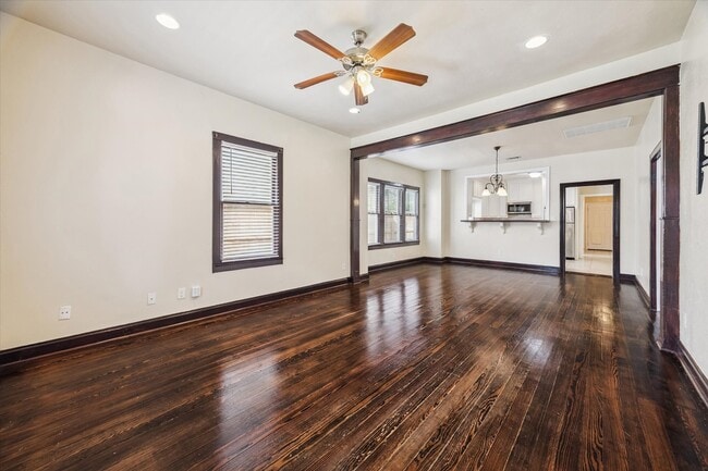 Photo - 345 W 22nd St House