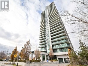 Building Photo - 100 John St