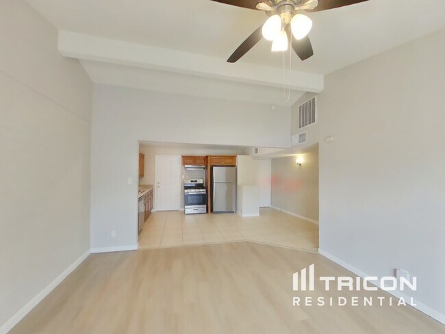 Foto del edificio - 3722 W Diana Ave