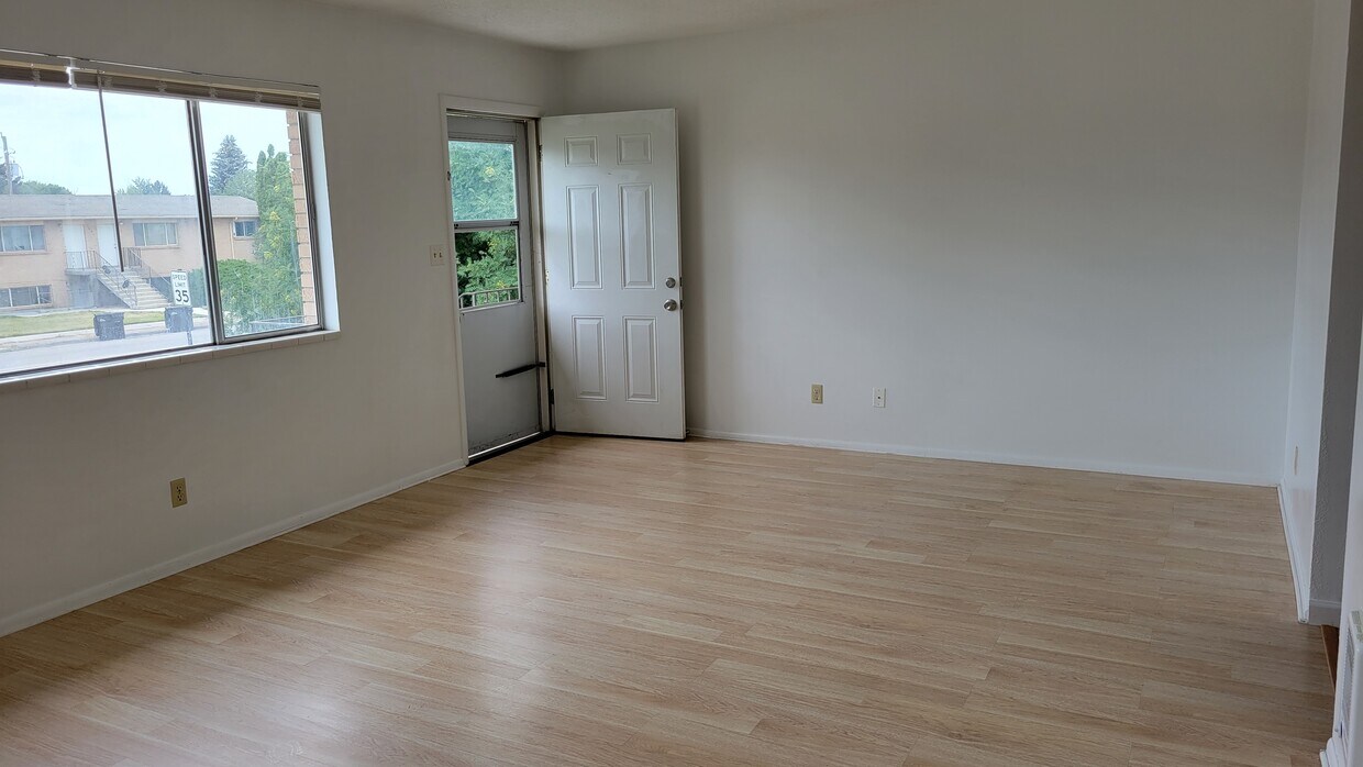 Foto principal - 1660 Grandview Dr