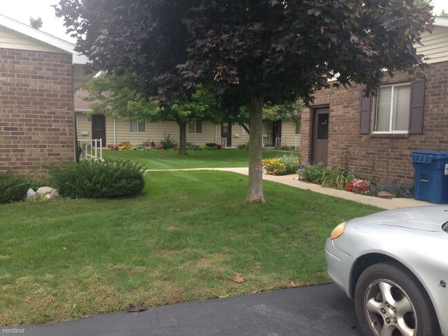 Foto del edificio - 5132 Green Meadow Rd
