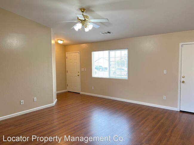 Building Photo - 3 br, 2 bath House - 242 Fern Meadow Dr.