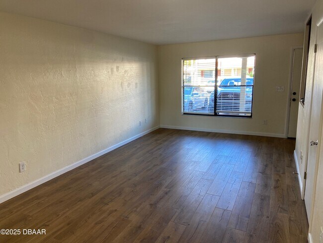 Foto del edificio - 980 Canal View Blvd