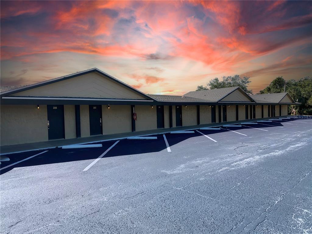 21380 US Hwy 27, Lake Wales, FL 33859 Room for Rent in Lake Wales, FL