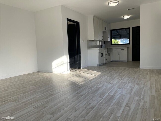 Foto del edificio - 3 br, 1 bath House - 5866 Alonzo Ave