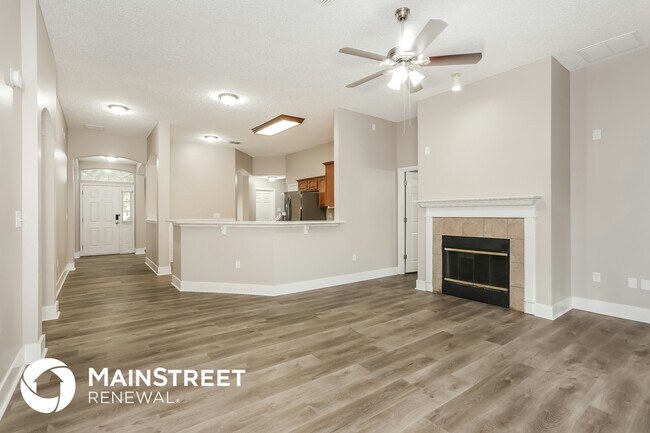 Foto del edificio - 12436 Richfield Blvd