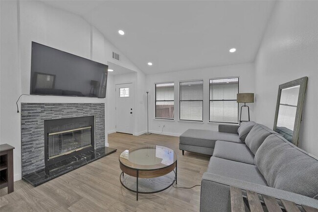 Foto del edificio - 12221 Little Fatima Ln