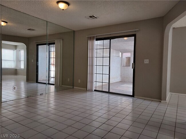 Foto del edificio - 6612 W Crosstimber Ct