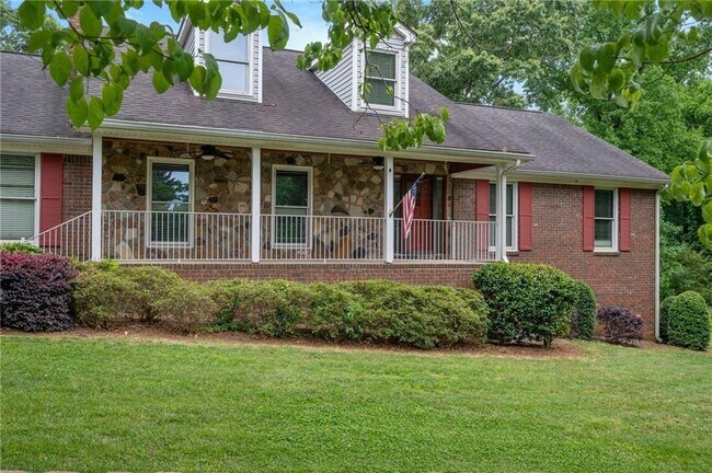 Building Photo - 8468 Majors Rd