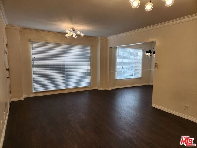 Foto del edificio - 1321 Laurel Ave