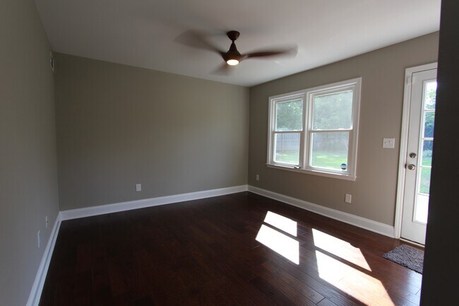 Foto del edificio - 1766 Colony Rd