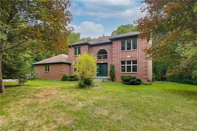 Building Photo - 118 Carrs Trail