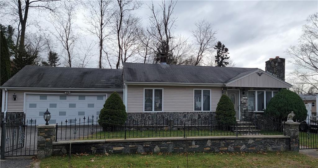 10 Lowell Dr, East Providence, RI 02916 House Rental in East