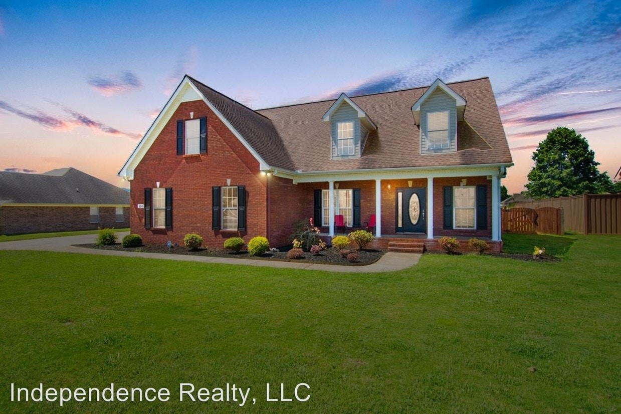 Primary Photo - 4 br, 3 bath House - 114 Genesis Drive