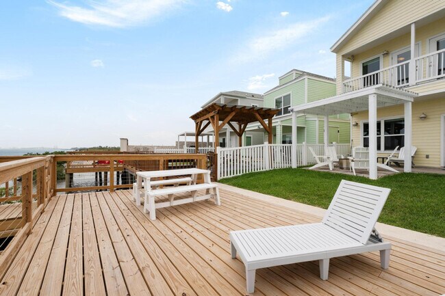 Foto del edificio - 106 Las Joyas Blvd