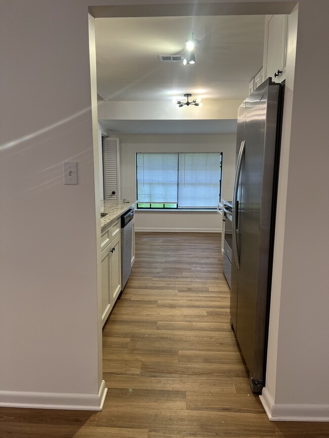 Foto del edificio - 626 Georgia Ave