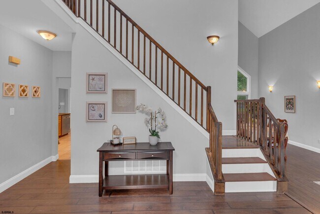Foto del edificio - 209 Shady Knoll Ln