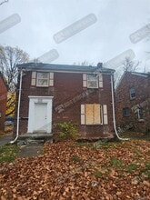 Building Photo - 15491 Seymour St