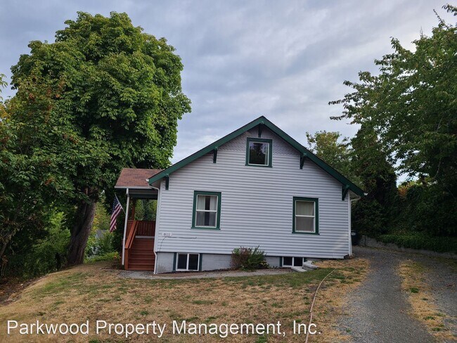 Foto del edificio - 3 br, 1.5 bath House - 811 Rowell ST